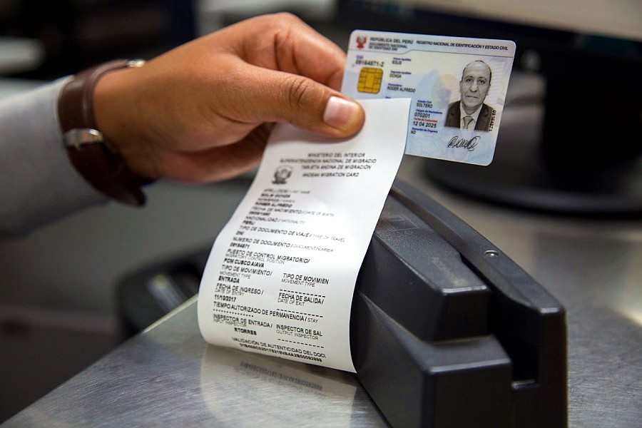 Migraciones implementa la TAM Virtual en aeropuerto de Arequipa