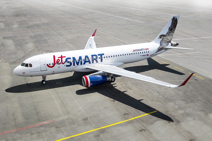 Aerolínea chilena de bajo costo JetSmart planea llegar a Colombia y Brasil