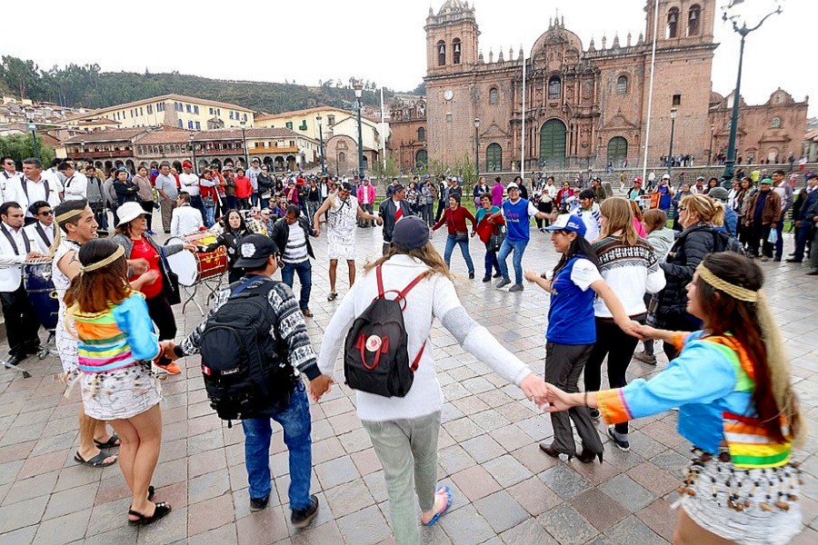 Lima, Cusco y Madrid son los destinos más buscados por feriado de Santa Rosa