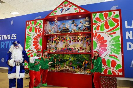 Aeropuerto Jorge Chávez recibirá a turistas con retablo peruano y melodías navideñas