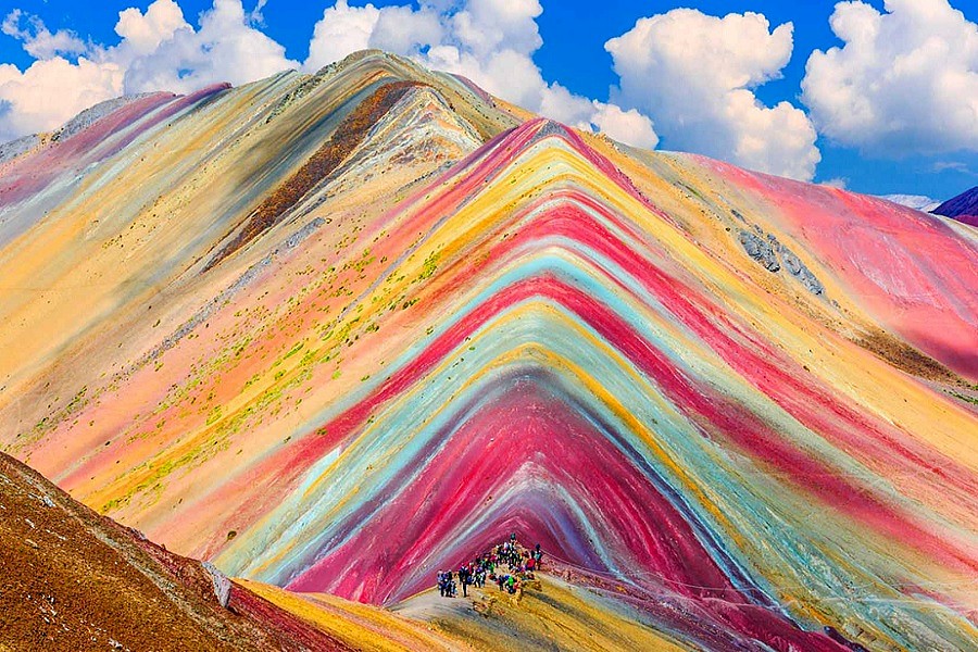 Suspenderían visitas a Montaña de Siete Colores por conflictos sociales