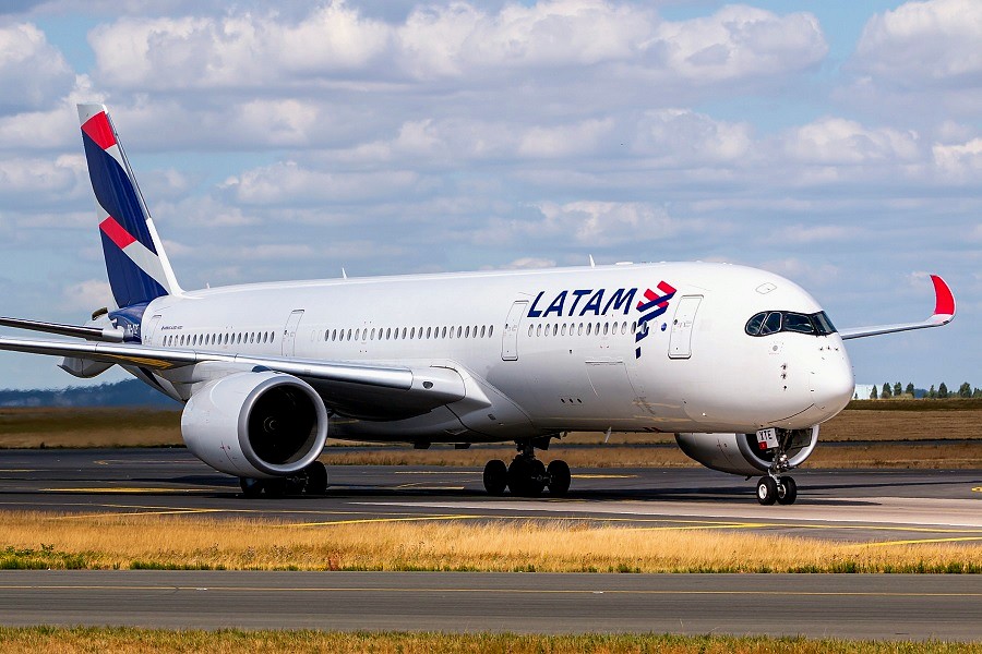 Latam Airlines se acoge a ley de quiebras en EEUU, pero no cesará operaciones en Perú