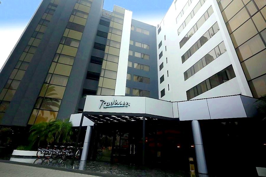 Radisson Hotel Plaza del Bosque completa certificación SGS de Limpieza y Desinfección