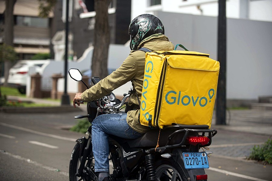 Glovo vende su operación en Latinoamérica a transnacional alemana Delivery Hero