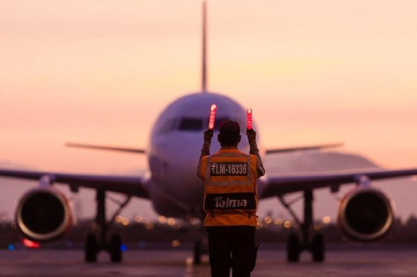 Perú suscribe 11 acuerdos de cielos abiertos y suma 250 mil asientos aéreos adicionales