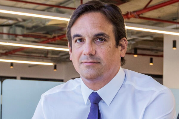 Aviación en Perú aún enfrenta brechas de acceso y competitividad, advierte CEO de Sky Perú