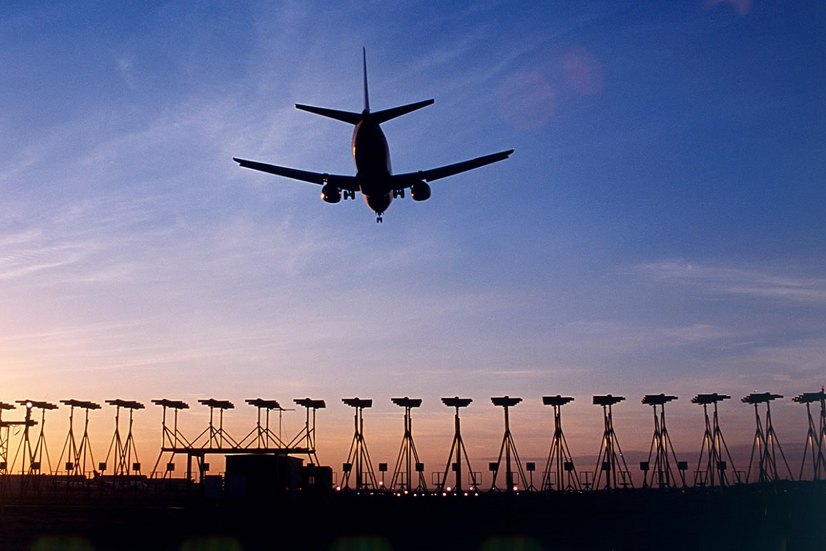 Aerolíneas latinoamericanas registraron incremento de 20% del tráfico de pasajeros en noviembre