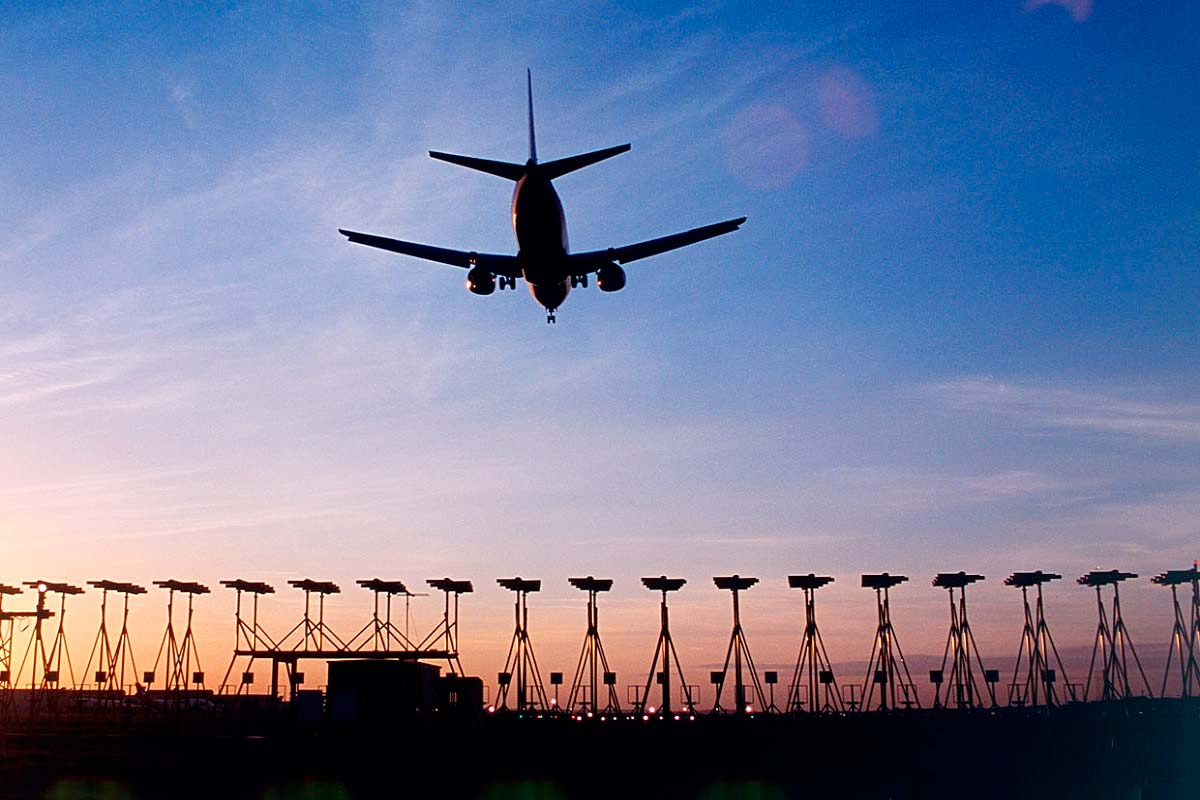 IATA: el tráfico aéreo de pasajeros se mantiene fuerte en julio