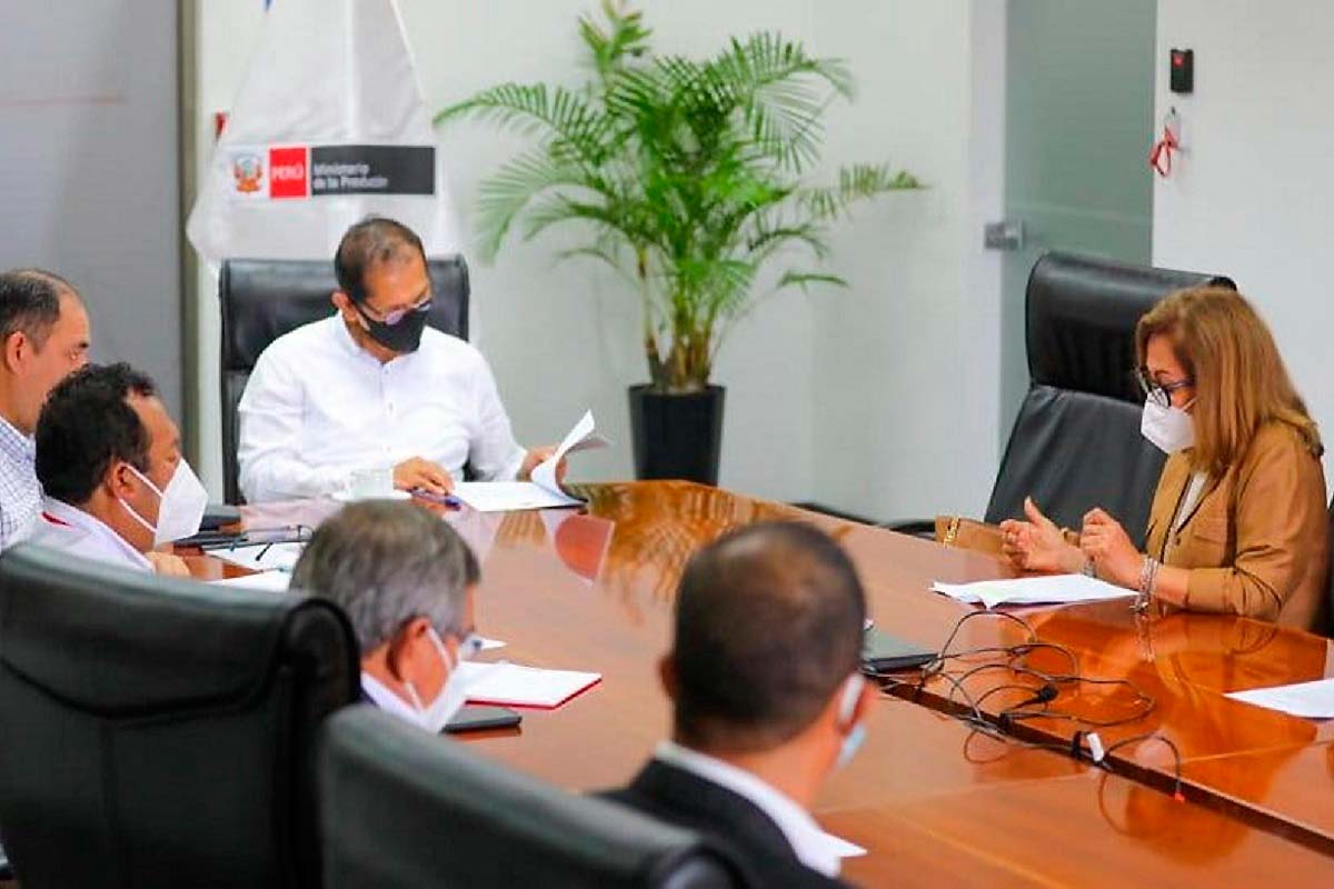 Ahora Perú solicita al Mincetur incentivos tributarios y ayuda financiera para el sector