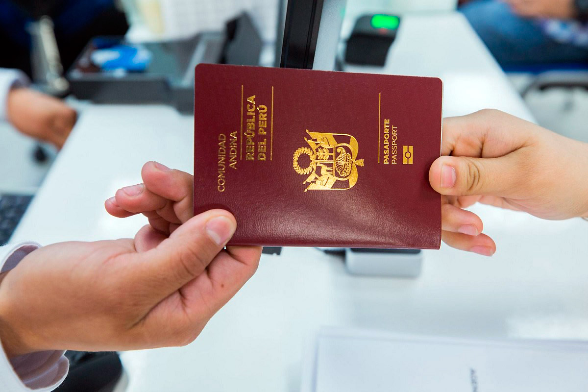 Migraciones emitió más de 23 mil pasaportes durante feriado de Fiestas Patrias