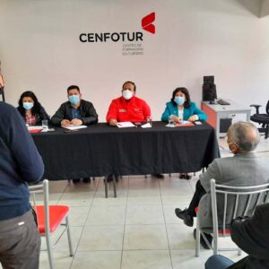 Cusco: ministro Sánchez se compromete a instalar mesa de trabajo con gremios de turismo