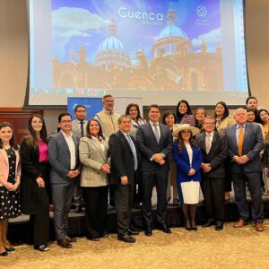 Misión comercial de Cuenca (Ecuador) fomenta vuelos transfronterizos con Perú