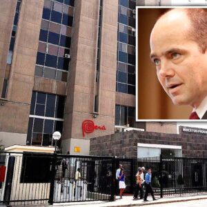 Luis Fernando Helguero jura como nuevo ministro de Comercio Exterior y Turismo