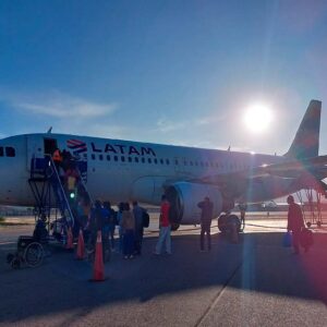 Se reanudan los vuelos en aeropuerto de Ayacucho tras cierre por protestas