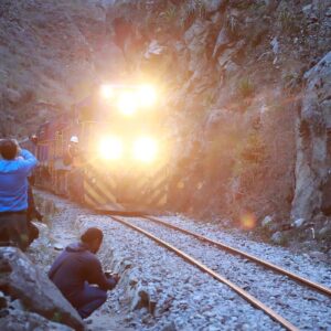 Más de 400 turistas varados fueron evacuados de Machu Picchu hacia Cusco