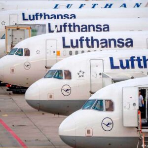Lufthansa reporta cancelaciones y retrasos de vuelos por grave falla informática