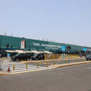 Supervisarán aplicación de nuevas reglas para uso de estacionamiento del Aeropuerto Jorge Chávez