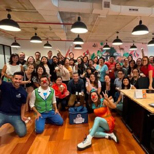 PeruRail celebra con agencias de viajes segundo aniversario del tren Vistadome Observatory