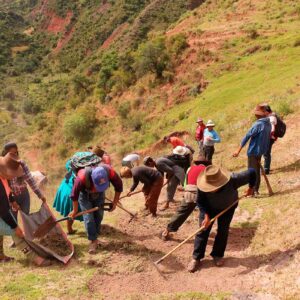 Cusco: en parques arqueológicos capacitan a autoridades y población en defensa del patrimonio