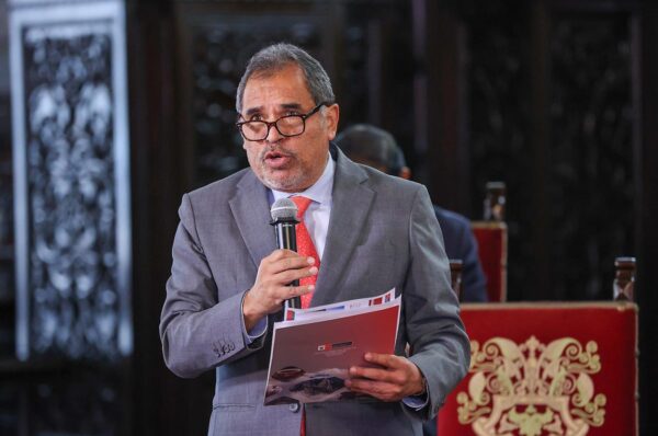 Juan Carlos Mathews advierte que PromPerú no debe perder su perfil técnico tras cambio en la presidencia