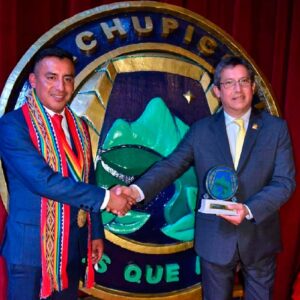 Nombran a Ricardo Acosta, presidente de Apavit, como Embajador de la Marca Machu Picchu