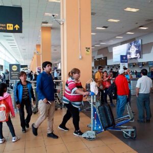 Viajes de peruanos al exterior crecieron un 73% de enero a julio de 2023