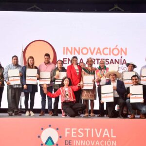 Mincetur distingue a los ganadores del XI Premio Nacional de Diseño de la Artesanía Peruana