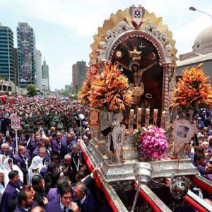ATU anuncia desvíos para el transporte durante primer recorrido del Señor de los Milagros