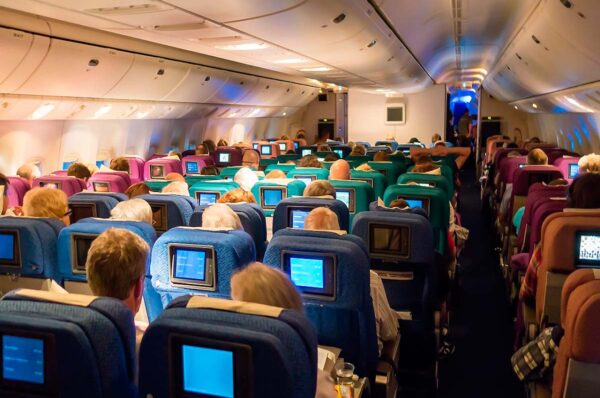 IATA: demanda global de pasajeros aéreos crece 0,2% en julio