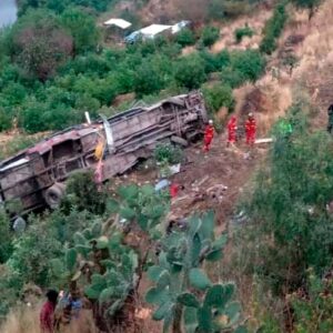 Indecopi supervisa a empresa Expreso Internacional Molina por accidente ocurrido en Huancavelica