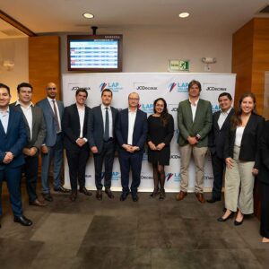 LAP renueva asociación con JCDecaux para la concesión publicitaria en nuevo aeropuerto Jorge Chávez