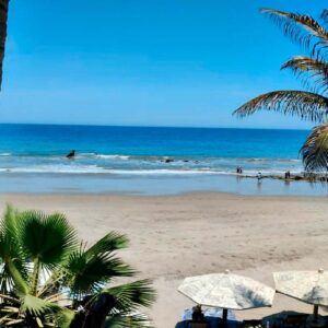 Venta de terreno en zona turística de Máncora: ideal para hotel, condominio o strip mall