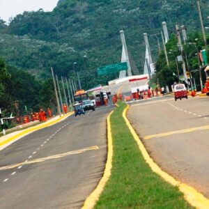 Entra en vigor acuerdo entre Perú y Brasil para facilitar tránsito de vehículos particulares