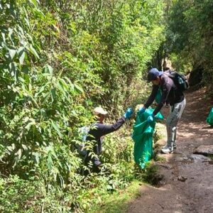 Recogen más de 490 kilos de residuos en Santuario Histórico de Machu Picchu