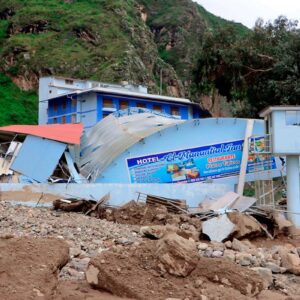Huaral: huaico destruyó dos hoteles y arrasó con baños termales