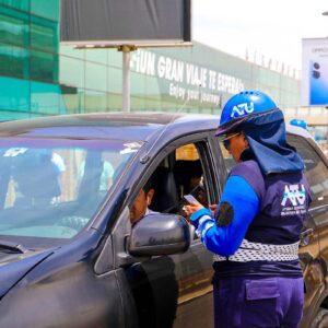 ATU detecta 48 taxis ilegales en Aeropuerto Jorge Chávez: multas superan los S/ 5 mil