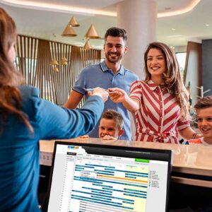 Booking, Expedia y sitio web de hoteles son los principales canales de reservas