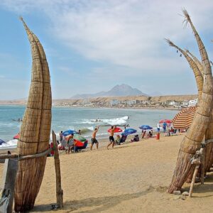 Llegada de turistas a Huanchaco crece 20%: aumenta la presencia de extranjeros