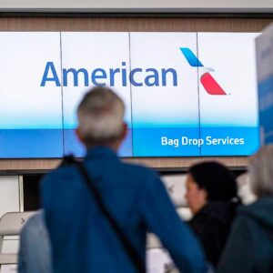 Agencias de viajes de Latinoamérica rechazan nueva política “discriminatoria” de American Airlines