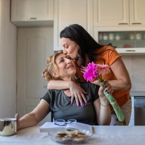 Madres peruanas prefieren un viaje como regalo en su día este 2024