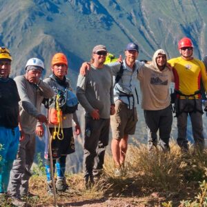 Policía rescata a cuatro turistas estadounidenses y un peruano extraviados en Andahuaylas