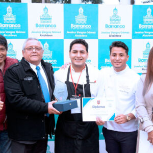 Alumno de Cenfotur gana Concurso Gastronómico “El Ceviche Barranquino 2024”