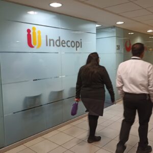 Indecopi habilitó WhatsApp en caso de que aerolíneas no brinden información a pasajeros