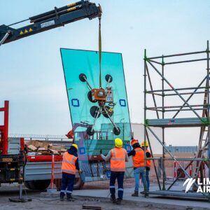 LAP espera decisión de Corpac para reemplazar vidrios de nueva torre de control del Jorge Chávez