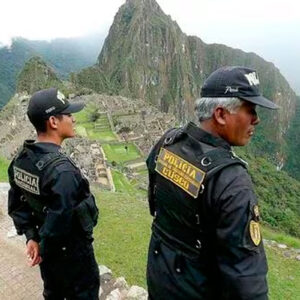 Turista español accede a zona prohibida y es expulsado de Machu Picchu