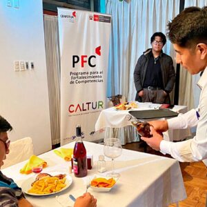 Cenfotur inicia capacitación gratuita para fortalecer al sector turismo en Tacna