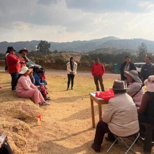 AATC Cusco y vecinos de Huayllarcocha organizan campaña de limpieza de Sacsayhuamán