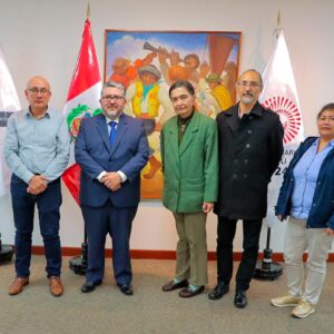Ministro de Cultura brinda respaldo a Ruth Shady y a funcionarios de Caral ante amenazas