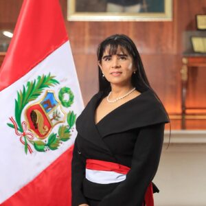 Perfil y antecedentes de nueva ministra de Comercio Exterior y Turismo, Úrsula León