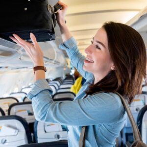 Sky: mujeres fueron las que más viajaron durante el primer semestre de 2024